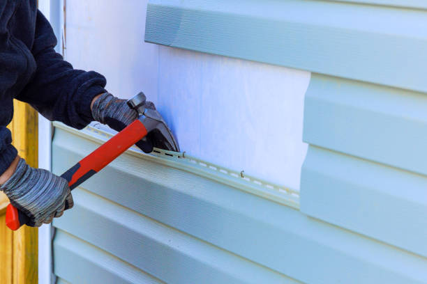 Reliable Emergency Siding Repair contractor in Dayton, OH by Squared Siding