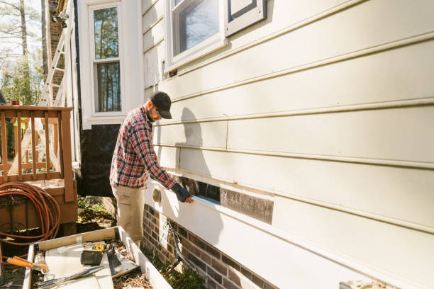 Top rated local Emergency Siding Repair specialists in Dayton, OH